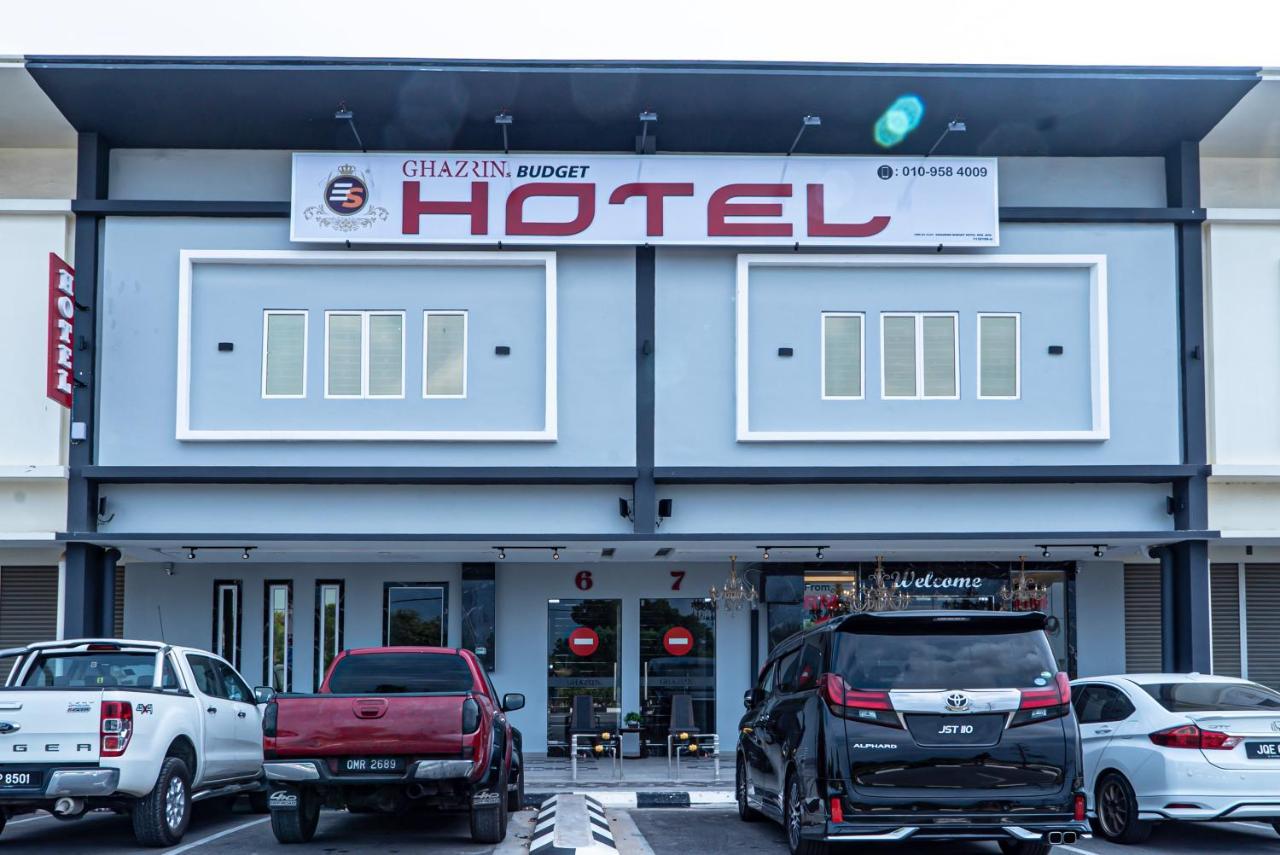 Ghazrins Desaru Hotel Пенгеранг Екстериор снимка