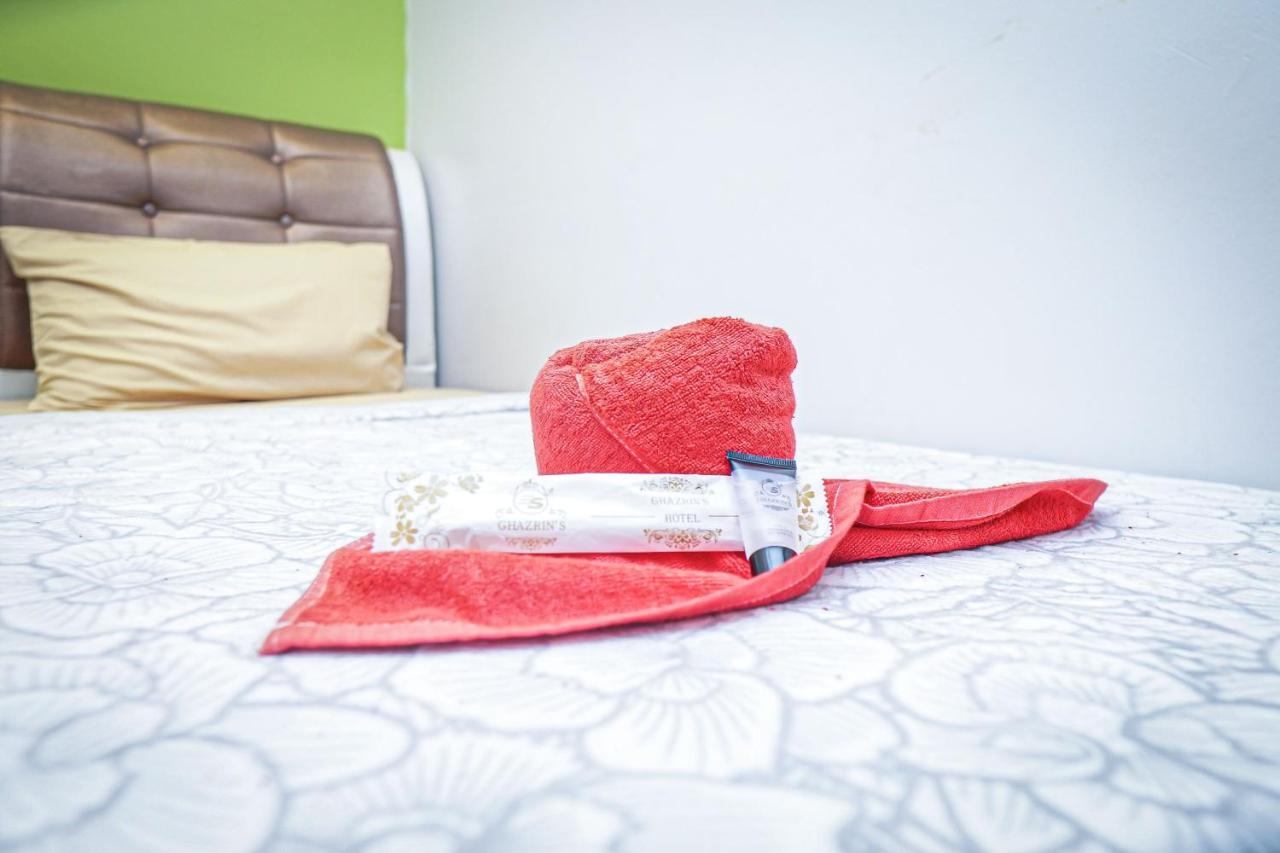 Ghazrins Desaru Hotel Пенгеранг Екстериор снимка