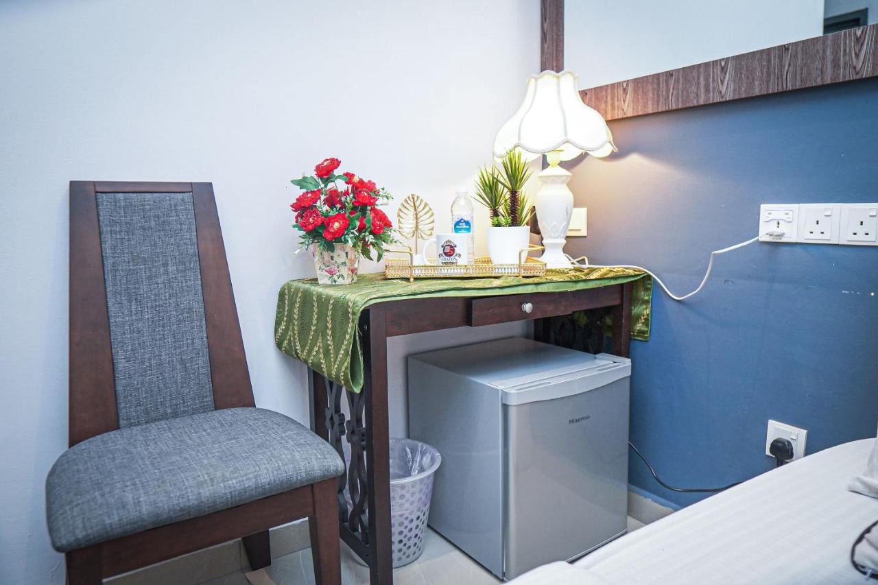 Ghazrins Desaru Hotel Пенгеранг Екстериор снимка