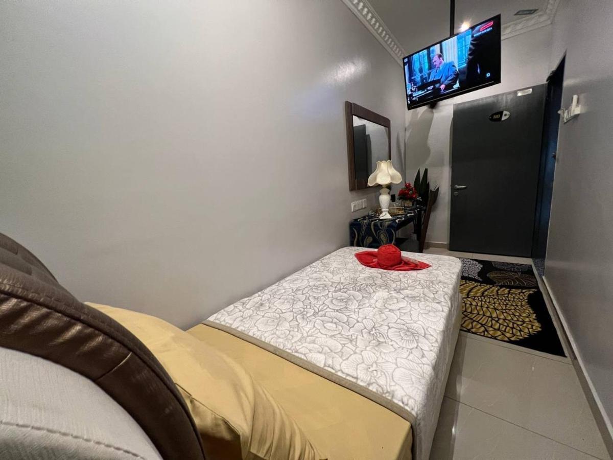 Ghazrins Desaru Hotel Пенгеранг Екстериор снимка