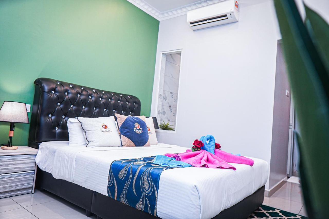Ghazrins Desaru Hotel Пенгеранг Екстериор снимка