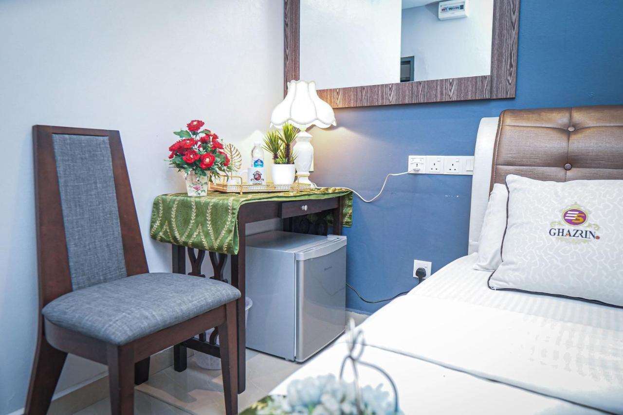 Ghazrins Desaru Hotel Пенгеранг Екстериор снимка