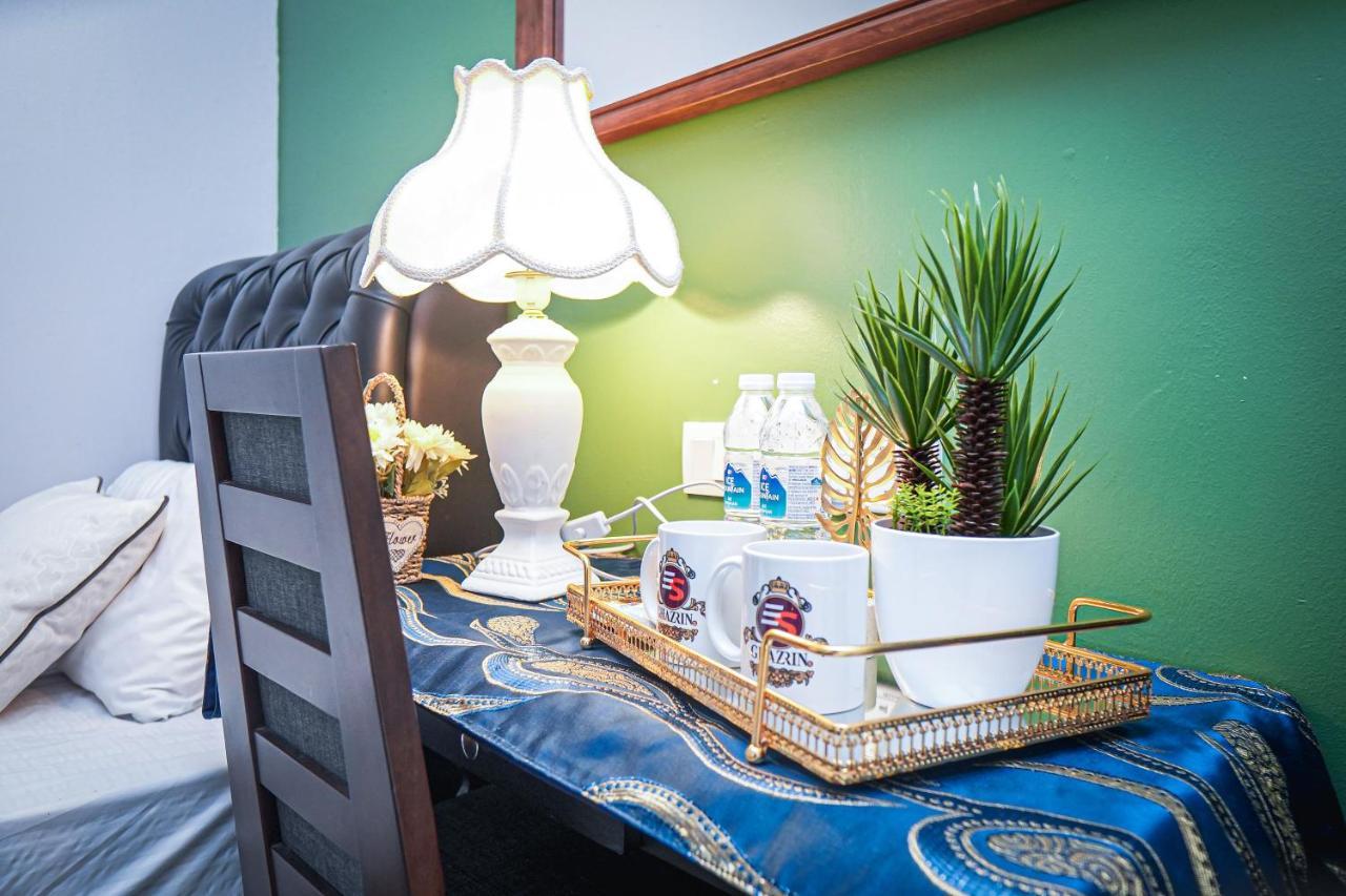 Ghazrins Desaru Hotel Пенгеранг Екстериор снимка